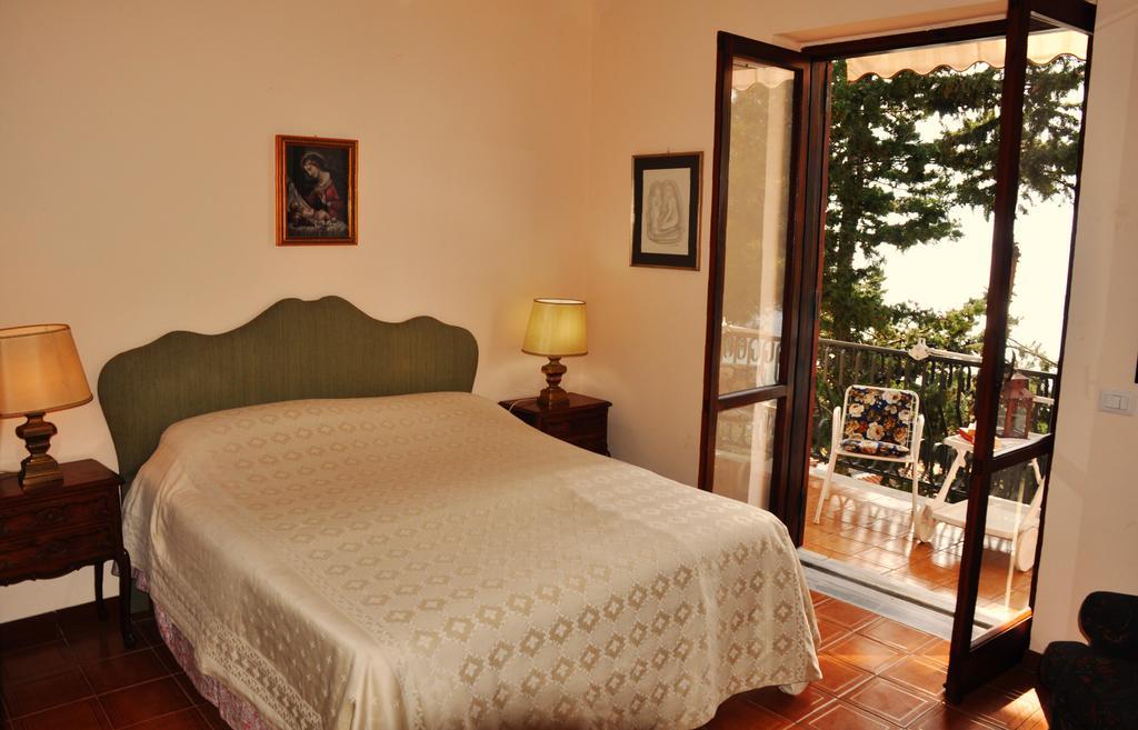 Villa Laura Sea View Apartments Santa Maria di Castellabate Exterior foto